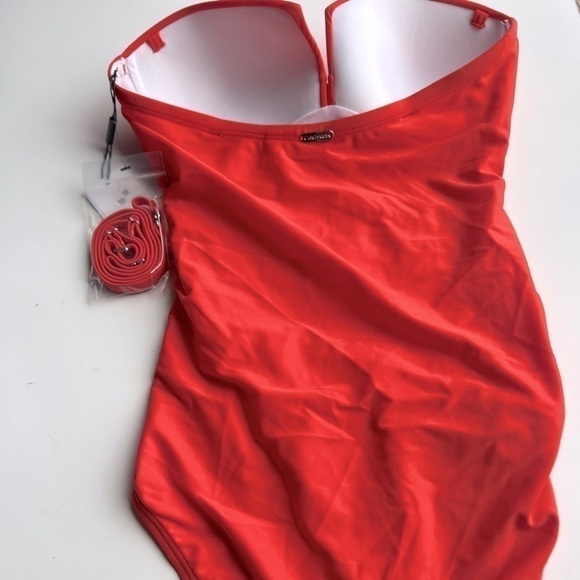 CALVIN KLEIN Women's Split-Neck Bandeau Removable-Strap Tummy-Control  Swimsuit - Picture 4 of 13